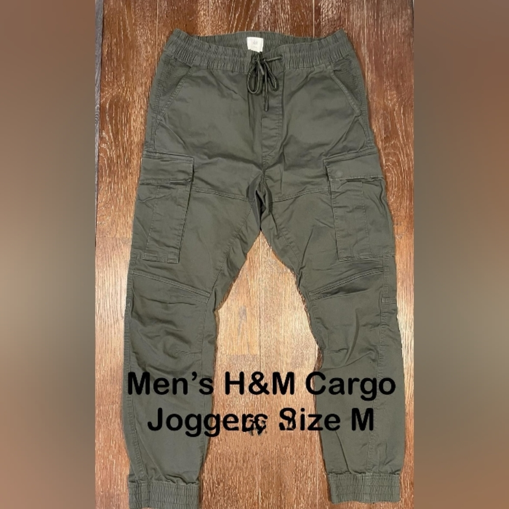 Men's medium H&M cargo joggers